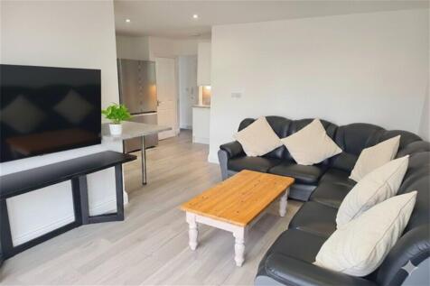 Beswick Avenue, BH10 photo 3