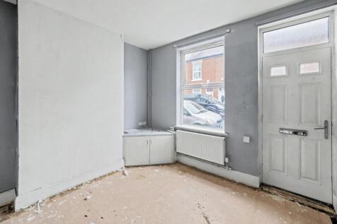 13 Reeves Road, Derby, DE23 8JF