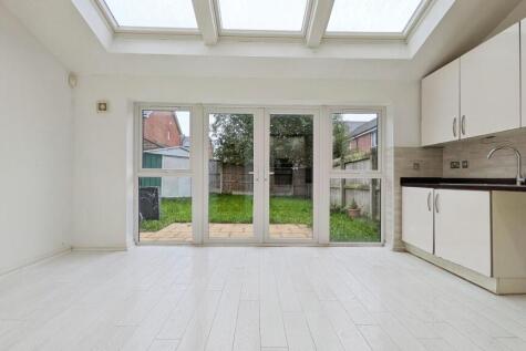 Flint Hill Way, Lees, Oldham, OL8 photo 5