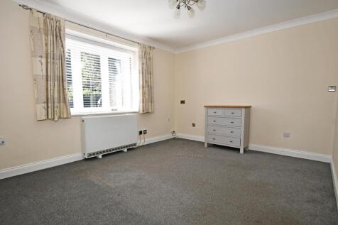 Sitting/Dining Room