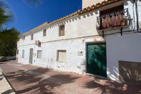 Property Image 1