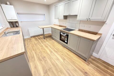 Farnham Road, Newton Hall, Durham, DH1 photo 3