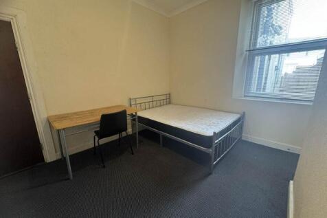 Room 2, 227 Mackintosh, Roath, Cardiff, CF24 4RP
