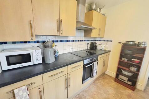 Crofton Road, Yeovil photo 4