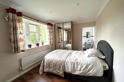 IMG-20250721-WA00...