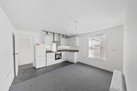 Lounge/Kitchen
