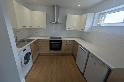 Gladwin Place, Colman Gardens, Salford photo 3