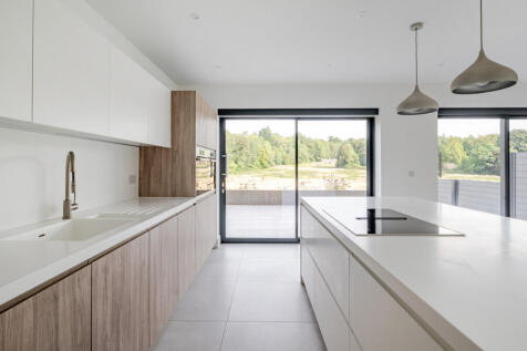 1335989-17-6895c9...