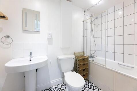 Clonmore Street, Southfields, SW18 photo 4