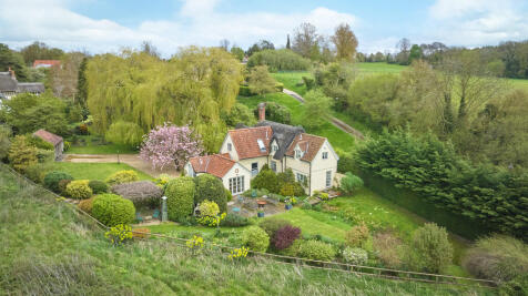 Brook Cottage New...
