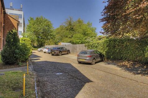 Avondale-Court-13.jpg