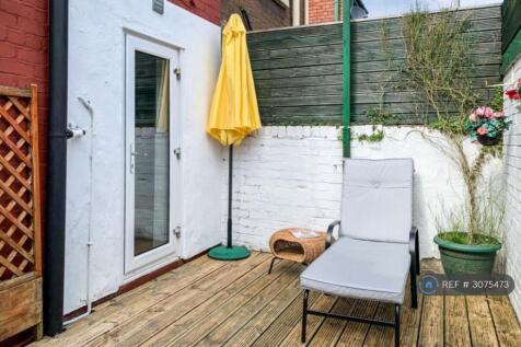 Kempton Road, Liverpool, L15 photo 5