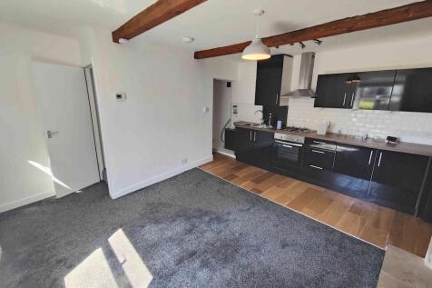 1 Lane Court, Brighouse, HD6 1SR photo 4