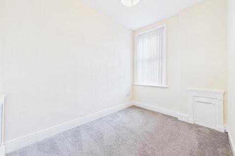 Military Road, North Shields photo 4