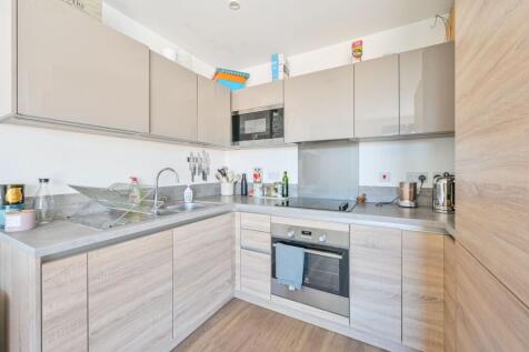 London, E16 - property photo
