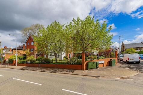 Cedar Court 29-15.jpg