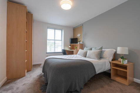 Hope Court Flat 4 bedroom 3