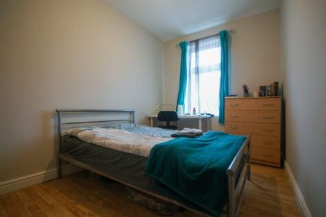 Raddlebarn Road, Selly Oak, Birmingham, B29 6HH photo 4