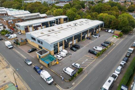 cap_ind_windsor_drone_009