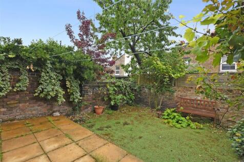 08-5c21GCWT - GFF 121 Purves Road - Garden -Origin