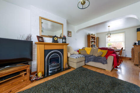 Sitting/Dining Room