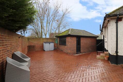 Garden/Garage