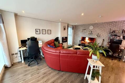 Open Plan Kitchen Lounge