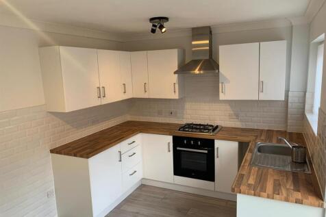 2-bed house on St. Marys Street, Warrington, £895/mo