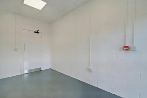 Light Industrial to rent Image 12