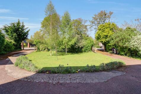 Grounds &amp; Gardens