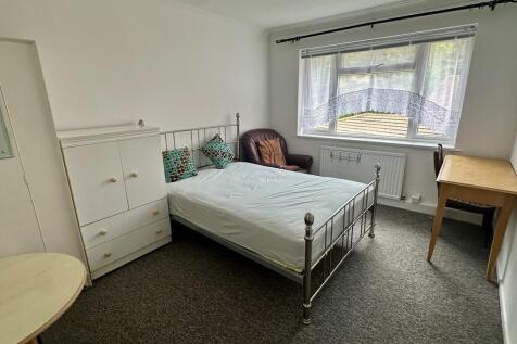 Charminster Road, Bournemouth photo 3