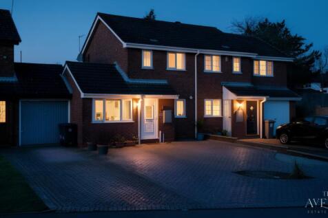 Click to visit Rightmove listing