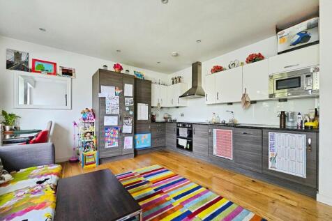 Kitchen/Reception