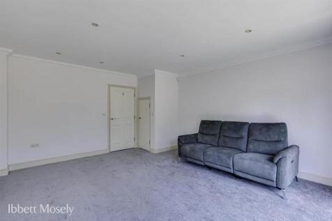 5 Reception Room.jpg