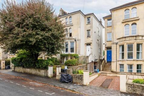 Basement Flat 6 Cotham Grove_EXT-1.jpg