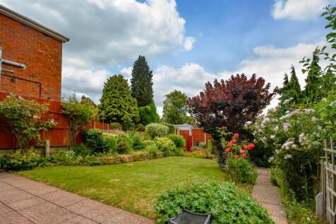 3 Hopyard Close-22.jpg
