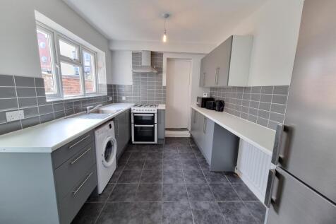 60 Ranelagh Terrace, Leamington Spa photo 2