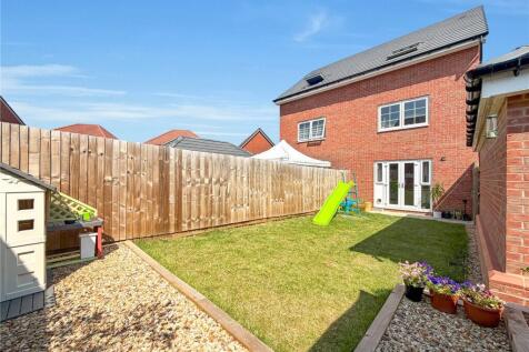 Garden &amp; Rear