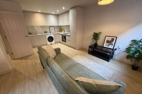 apt_2_20_westfield_terrace