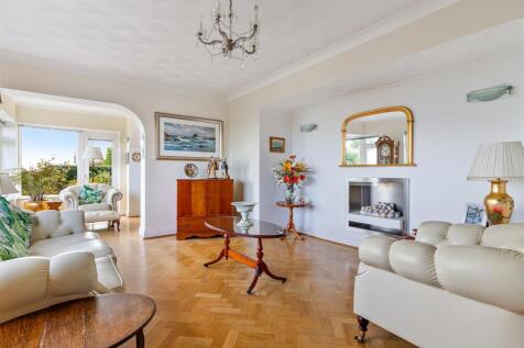 A14 - 30 Manscombe Road, Torquay - 250915.jpg