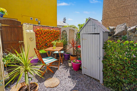 Rear Courtyard