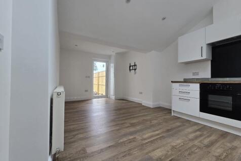 Croft Place, Larkhall, ML9 photo 3