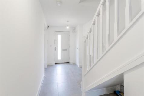 Fitzhugh Rise - entrance
