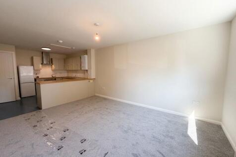 High Street, Flitwick, MK45 photo 3