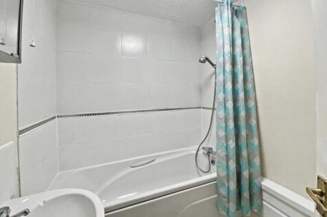 The Broadway, St Ives, Cambs, PE27 photo 4