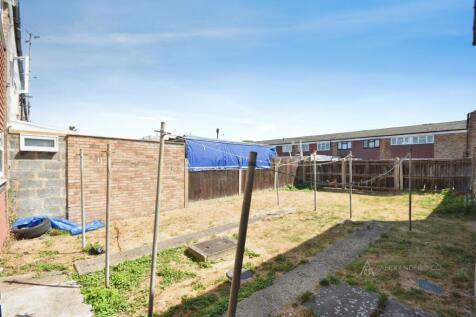 Treves Green, Aylesbury, HP21 photo 4