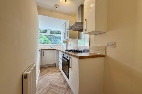 Woodhouse Lane East, Timperley, WA15 photo 4