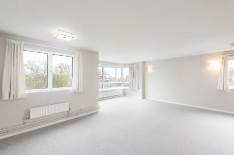 Spacious 2-Bedroom, 2-Bathroom Apartment | Eaton Manor, Hove photo 4