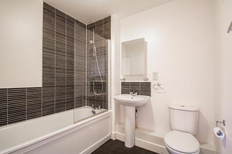 River View, London Road, Wickford photo 4