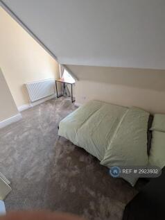 En-Suite Attic Room a